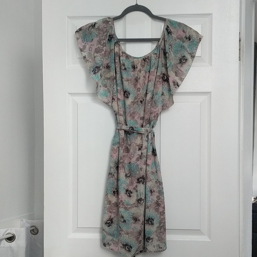 Patterned mini dress.